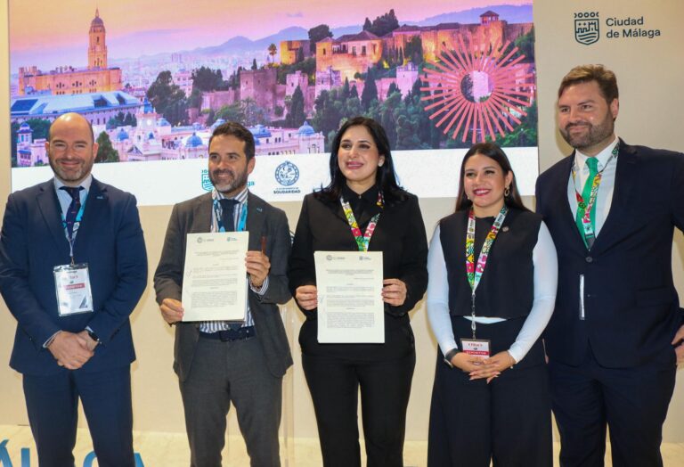 Málaga y Playa del Carmen firman acuerdo de hermanamiento