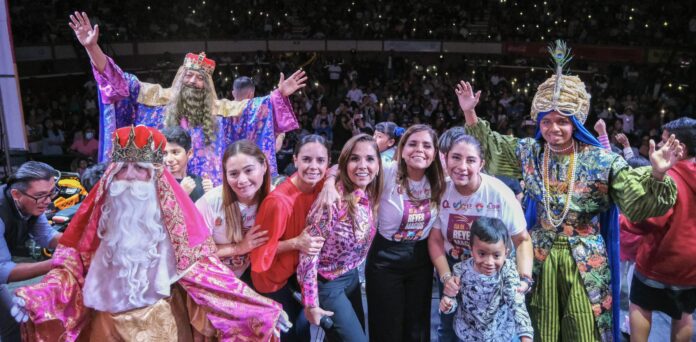 Mara Lezama festeja el Día de los Reyes Magos con infancias de Cancún