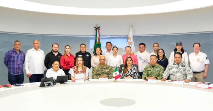 Mara Lezama llama a la acción por la paz junto a presidentes municipales.