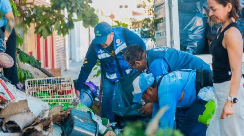 Retiran 37 toneladas de basura de casa en Mérida