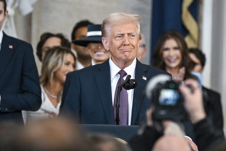 Donald Trump anuncia que enviara tropas a la frontera con México