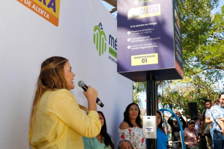 Cecilia Patrón pone en marcha el botón ‘Alerta Segura‘ en el parque de San Cristóbal