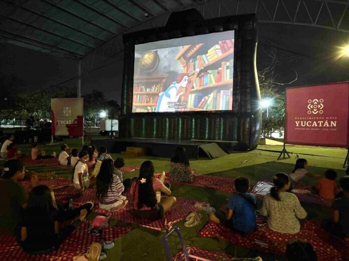 Con “Cinema en los Paseos”, generan espacios de sano esparcimiento en Mérida