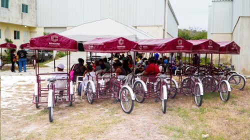 Entregan apoyos a emprendedores de Campeche