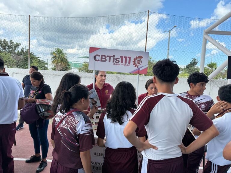 Feria Oferta Educativa Media Superior 2025 en Q. Roo