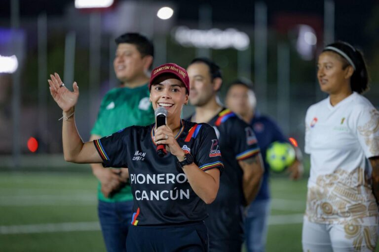 Torneo de Fútbol Mixto Interdependencias 2025 en Cancún