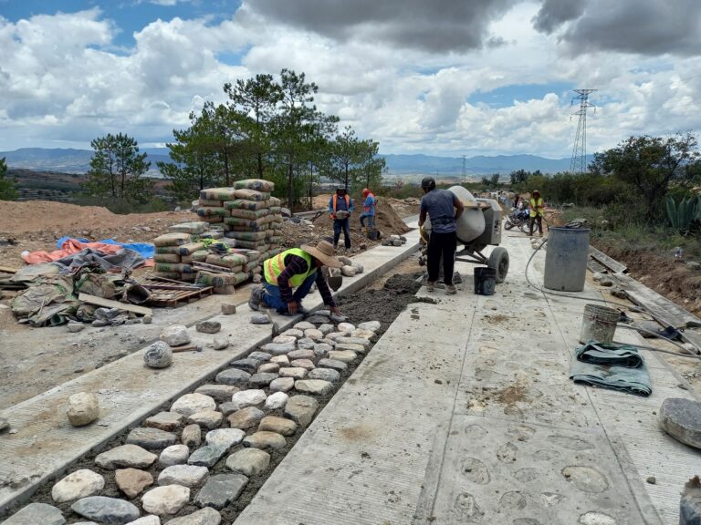 Sumará 437 Km de atención a caminos artesanales en el país: SICT