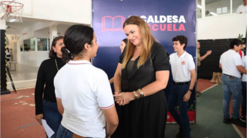 Cecilia Patrón anuncia el programa “Mujeres por Mérida”