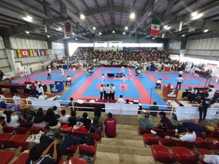 Clasifican 13 campechanos a la Olimpiada Nacional 2025 en Karate