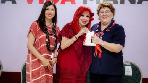 Layda Sansores encabeza arranque de la colecta de la Cruz Roja en Campeche