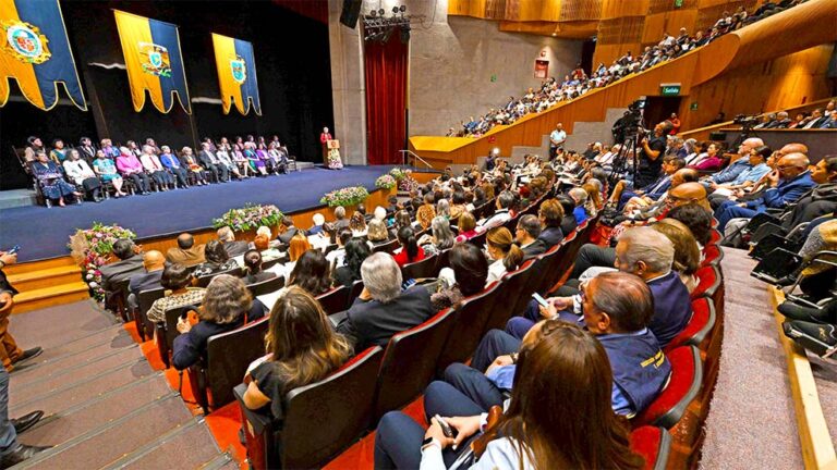 Distingue la UNAM a 92 académicas destacadas