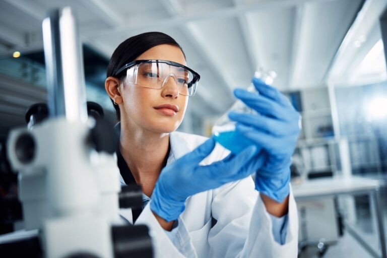 Expertos en salud recomiendan Cloro Blanqueador Clorox®: elimina 99.9% de virus, bacterias y hongos