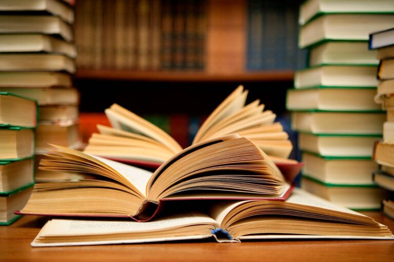 Libros clásicos llegan a lenguas indígenas