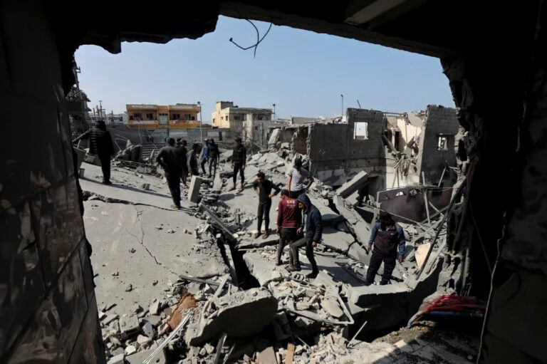 Israel rompe la tregua y lanza bombardeo sobre la Franja de Gaza