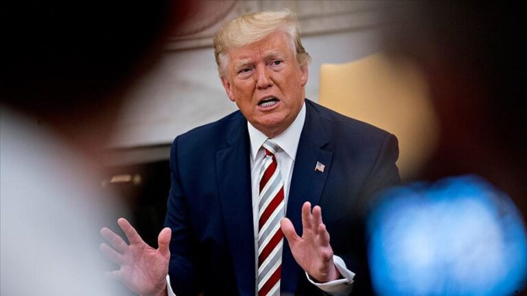 ESTADO DE LOS ESTADOS: Cruje la economía