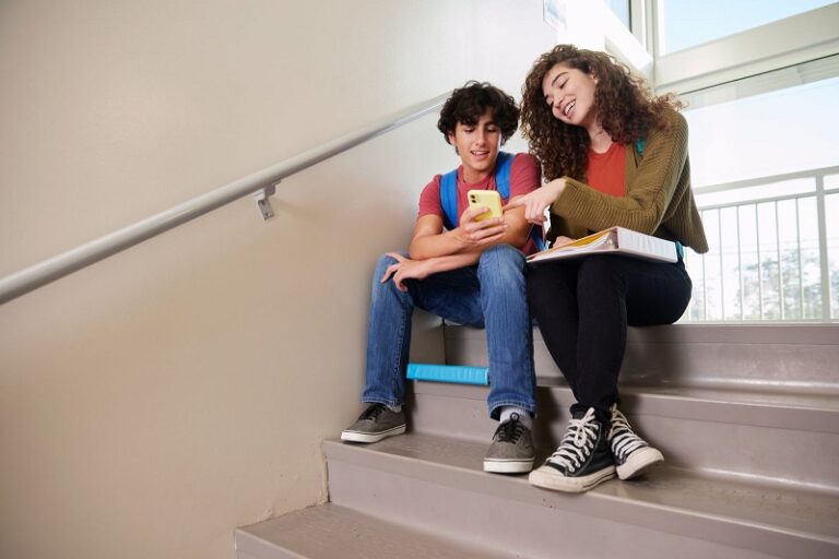 Mayor interés en universidades extranjeras: aumenta el número de estudiantes mexicanos que presentan exámenes SAT y AP