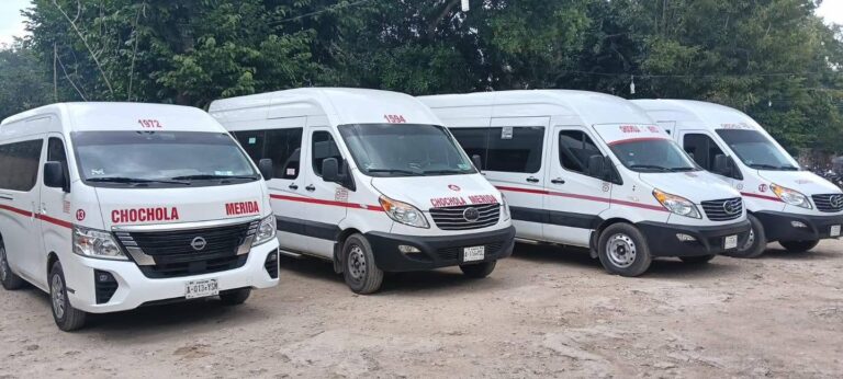 Agencia de Transporte de Yucatán realiza revisión a vehículos tipo van