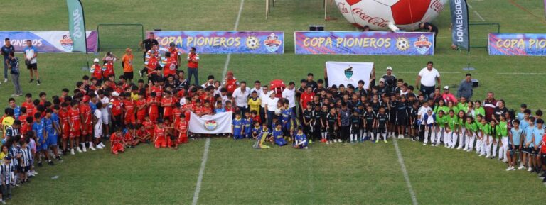 Arranca en Cancún la Copa Pioneros 2025 con mil participantes