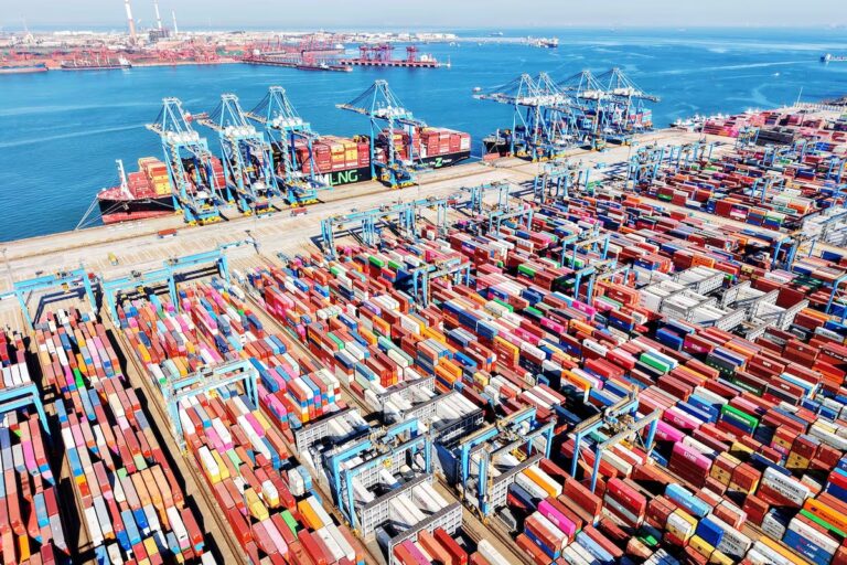 Impone China aranceles adicionales de 34% a productos de EU
