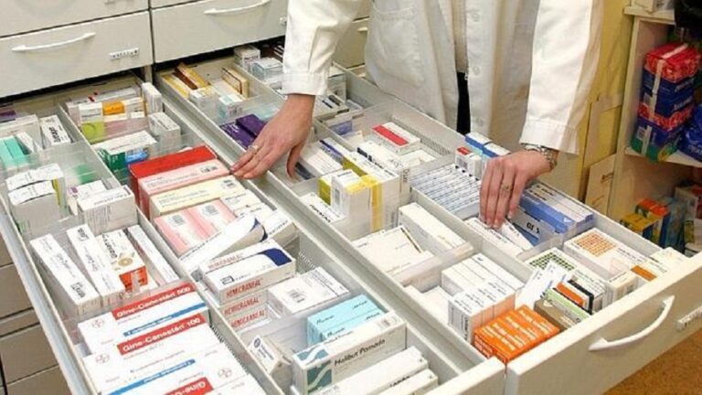 Advierte Claudia Sheinbaum de multas e inhabilitaciones a empresas con sobrecostos de medicamentos
