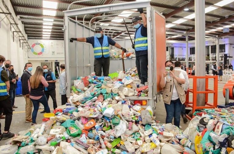 Más de 14,500 toneladas de residuos recuperados por el sector cosmético y del hogar: CANIPEC