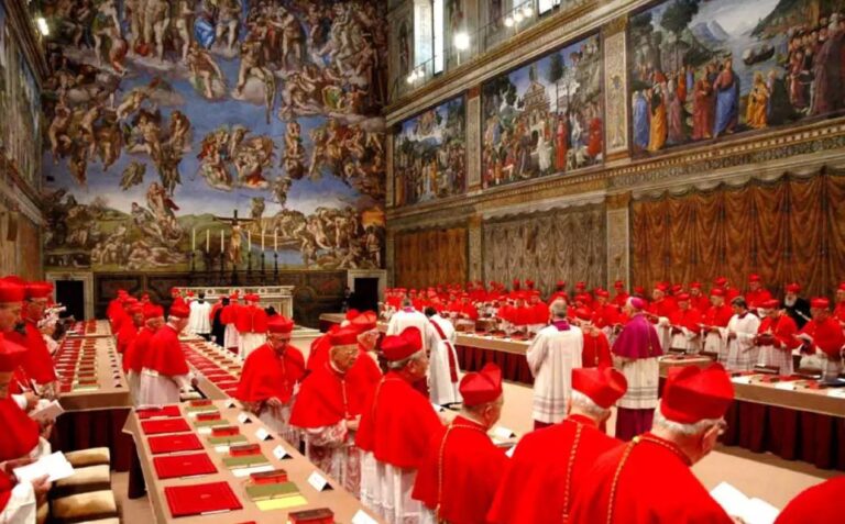 El camino hacia un nuevo Papa: ¿Qué pasa ahora que falleció el Papa Francisco?