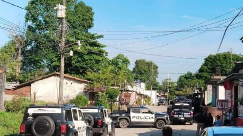 Detienen a policías municipales en Huixtla, Chiapas