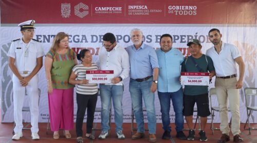 Entregan apoyos a pescadores del municipio de Campeche
