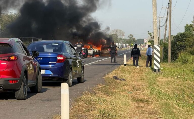 Hermano de AMLO arremete contra medios en Tabasco: “ya bájenle, andan como buitres”