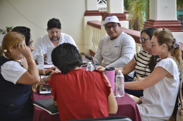 Presentan programa “Escápate a Cozumel” para fortalecer economía local