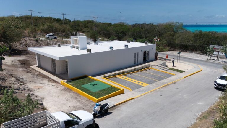 Avanza la construcción del Pet Park en Isla Mujeres