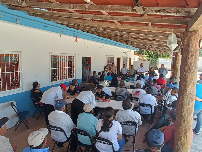 Primer Encuentro por la Miel de Quintana Roo