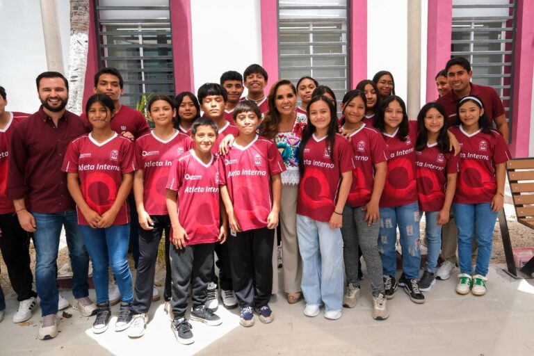 Primera pista de atletismo en Quintana Roo con certificación internacional