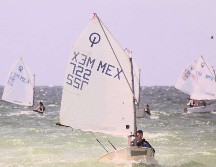 Quintana Roo conquista por segundo año consecutivo el título nacional en Vela