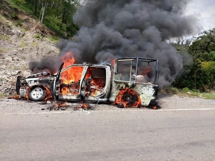 Emboscan y asesinan a 5 policías estatales en Frontera Comalapa, Chiapas