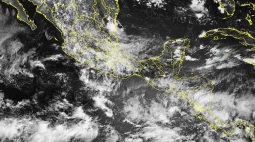 Vigilan la formación de dos posibles ciclones en México