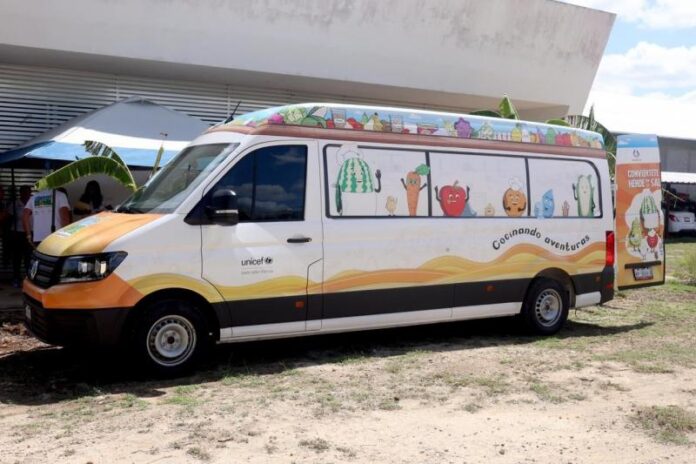 Yucatán promueve la alimentación saludable con el 'Nutrimóvil'