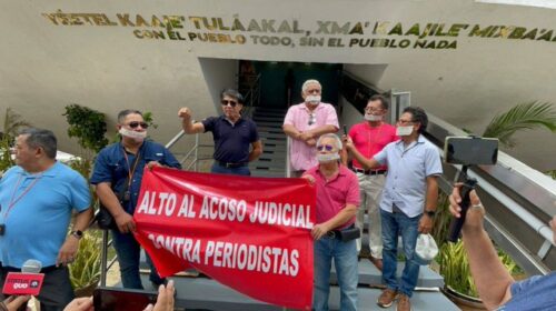 Periodistas de Campeche realizan marcha por el respeto a la libertad de expresión