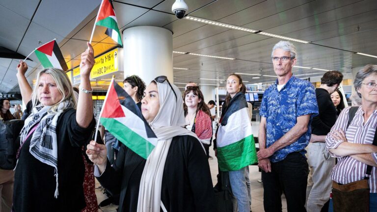Avanza Marcha Global a Gaza pese a bloqueos