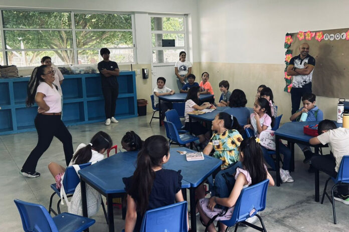 Inicia el curso de verano multilingüe para niños en la UADY