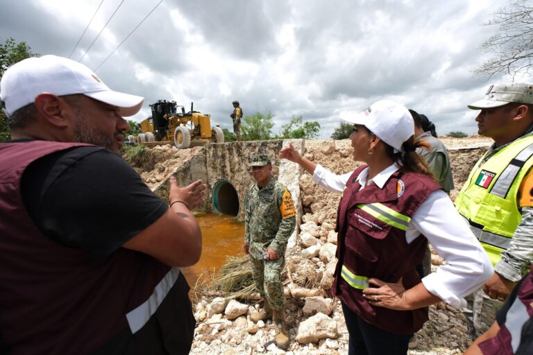 Paso provisional Altos de Sevilla-Huatusco en Chetumal