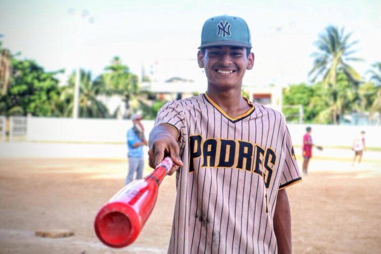 Escuelita Deportiva Municipal impulsa el desarrollo integral de la niñez y juventud en Isla Mujeres