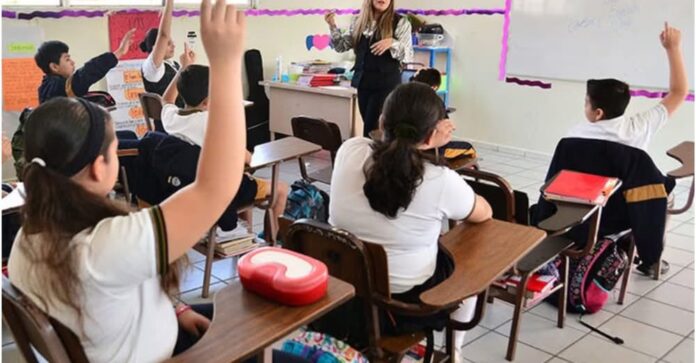 Gobierno de Yucatán presenta su calendario escolar 2025–2026