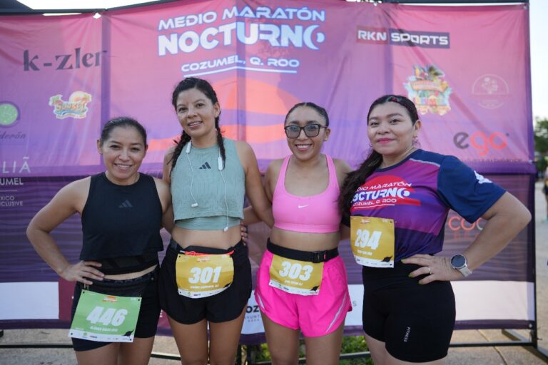 Termina con éxito el Medio Maratón Nocturno Cozumel 2025