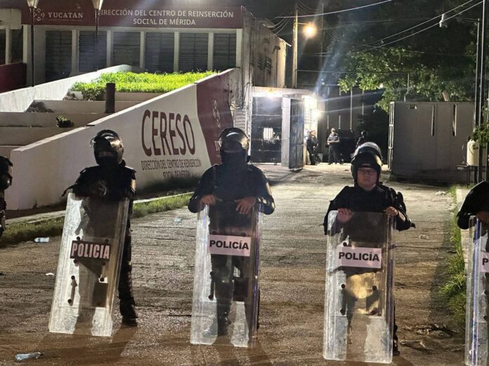 Realizan operativo al interior del Cereso de Mérida