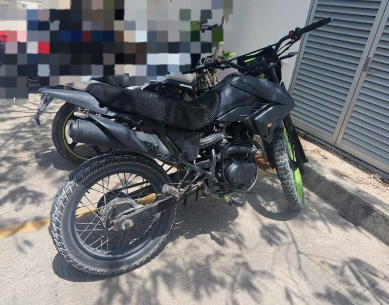Detienen en Benito Juárez a hombre que conducía motocicleta con reporte de robo