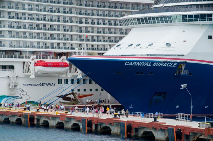 62 MIL TURISTAS