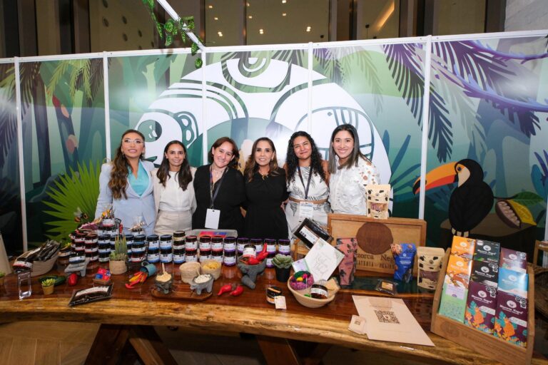 Empresarias se reúnen en Cancún para el Congreso Nacional AMEXME 2025