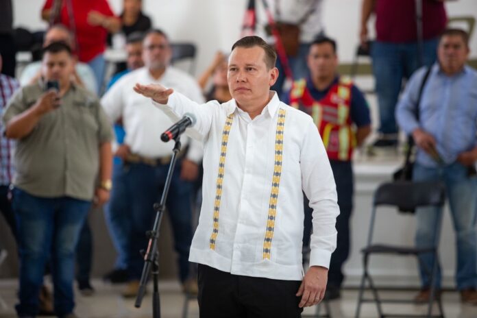 Carlos Montesinos