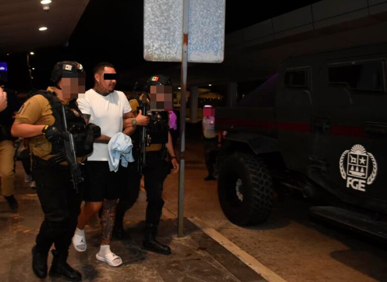 Capturan a el “Texano” extorsionador de comercios de Quintana Roo